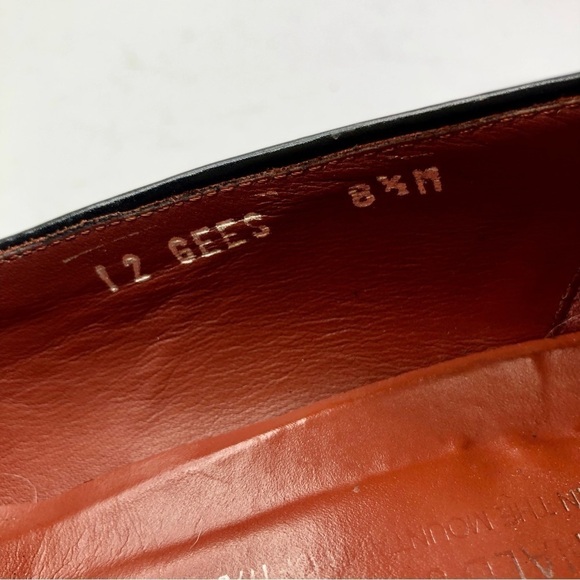 VINTAGE Donald. J. Pliner 12 GEES kitten heels brass chain suede and leather 8.5 - Picture 8 of 11